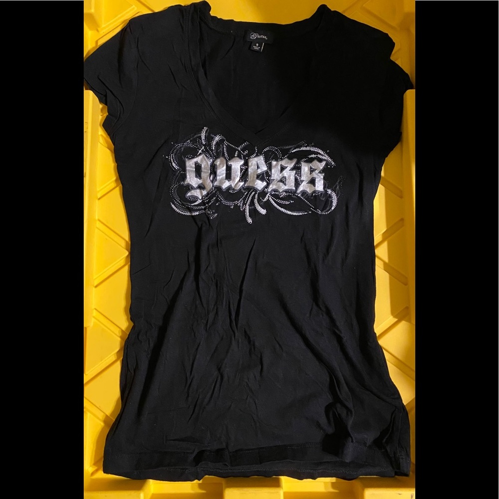 XS Guess SS v-neck tee